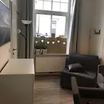 Am 3*